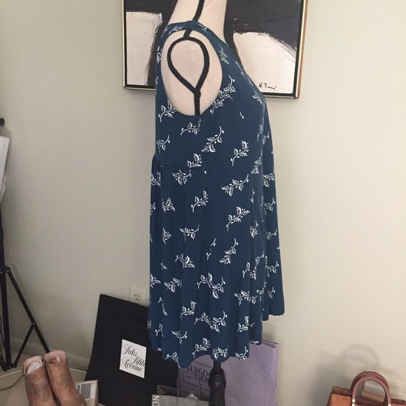 Lot of 2 Old Navy Empire Scoop Neck Dresses, L - Picture 3 of 11